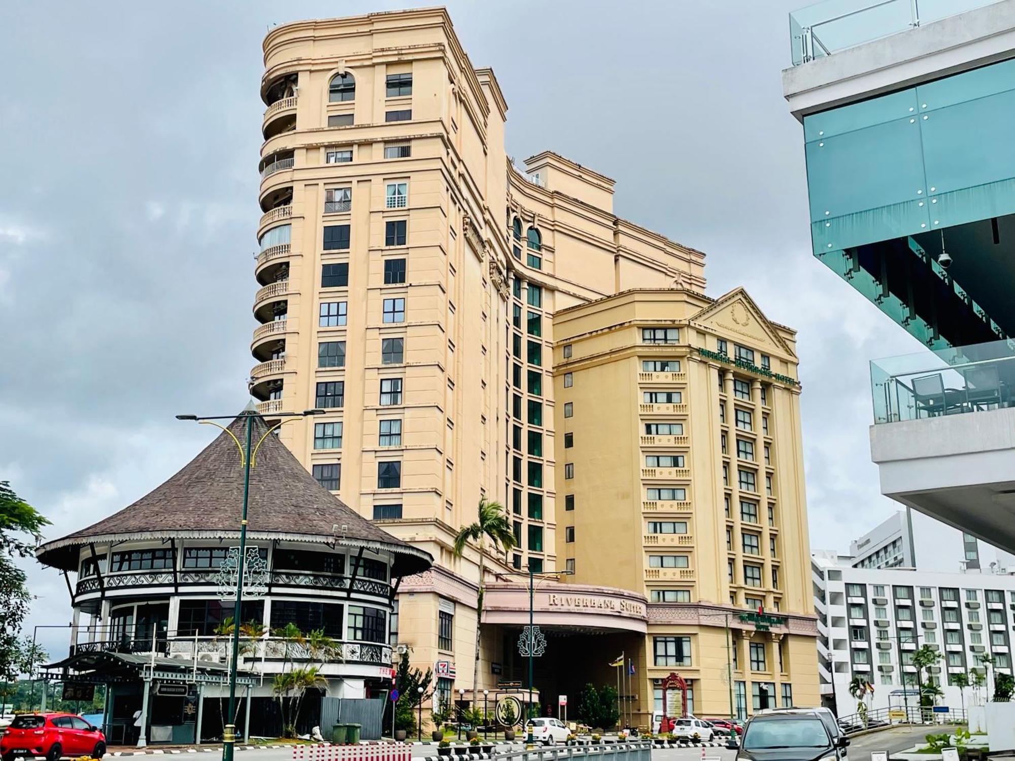 Kuching City Center Riverbank Suites With Marvelous River View Exterior photo